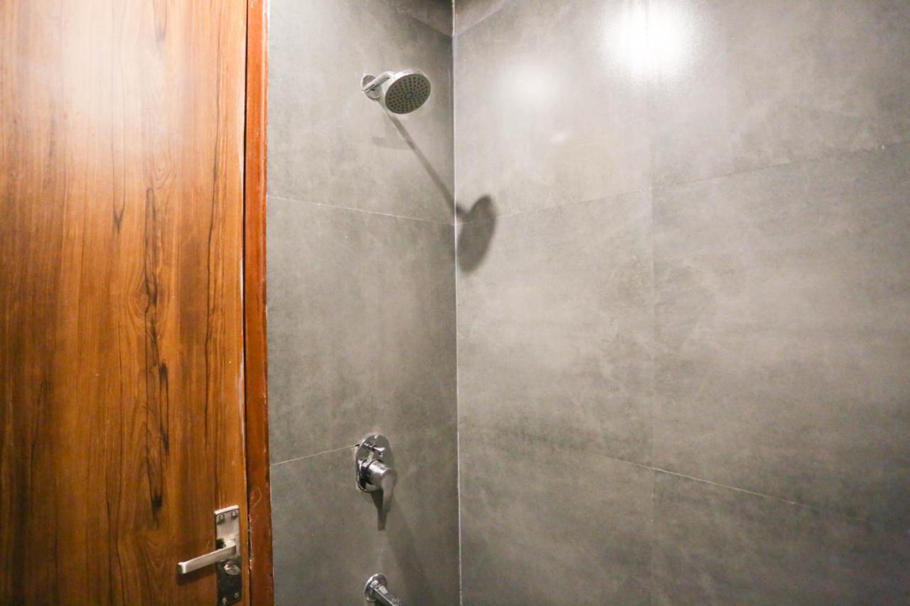 Hotel Swan Suite Near Delhi Airport ニューデリー エクステリア 写真